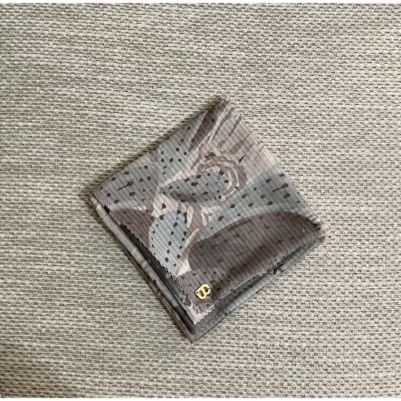 Preloved Buttonscarves Opuntia Mint