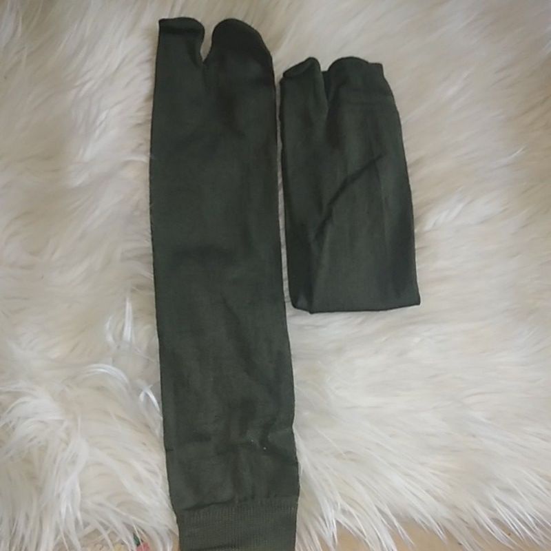 Kaos Kaki Jempol Termurah TERLARIS Kaos Kaki polos bahan polister random-Kaos kaki Polyester