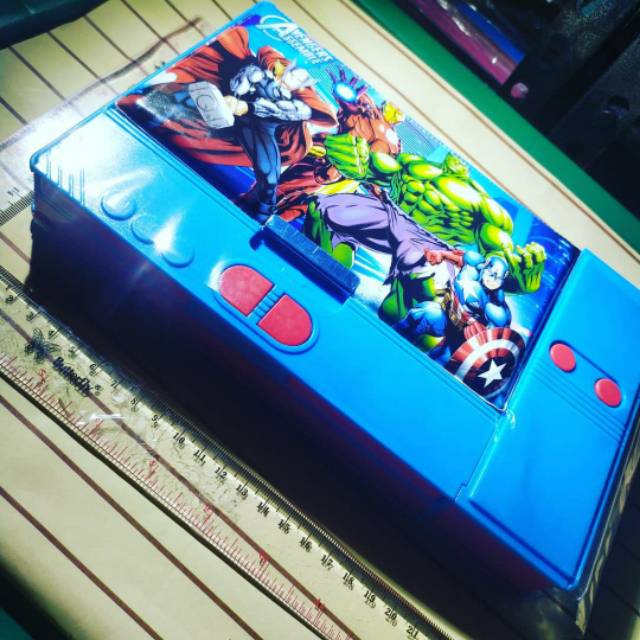 

Tempat Pensil Dua Sisi/Double Avengers KJ868-AV1