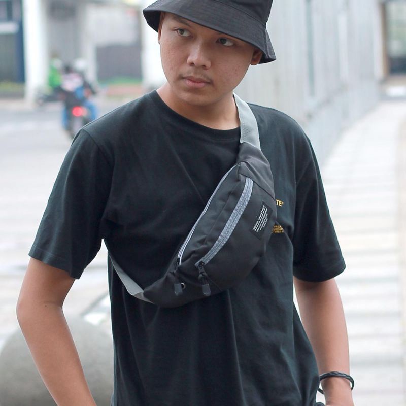 ARG Tas Selempang Pria Cowok Slingbag Tas Hp Kecil Tas pinggang Tas Bahu Tas Dada Slempang Distro