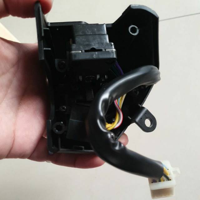 Holder Kiri Neo/Rockz TVS ( switch assy LH )