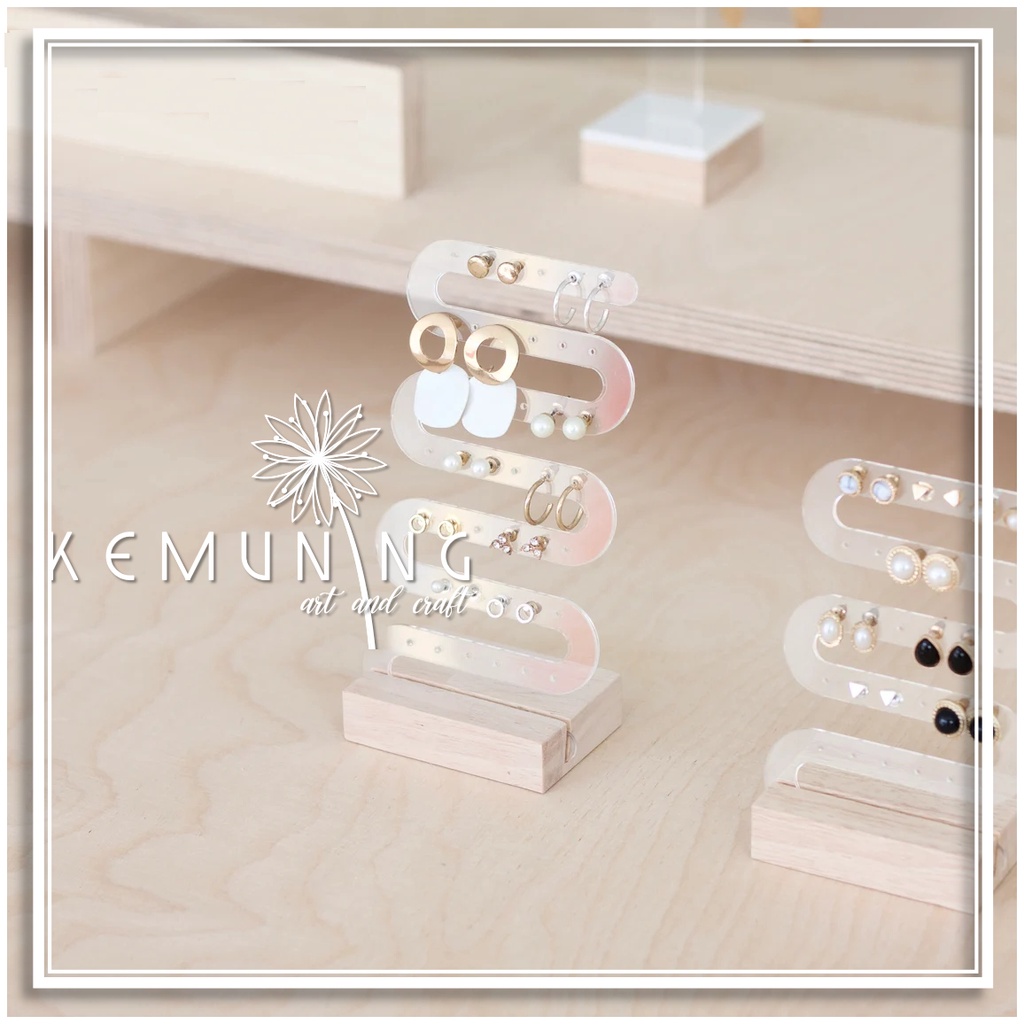 ZIGZAG DISPLAY EARRING / TEMPAT ANTING-ANTING ZIGZAG