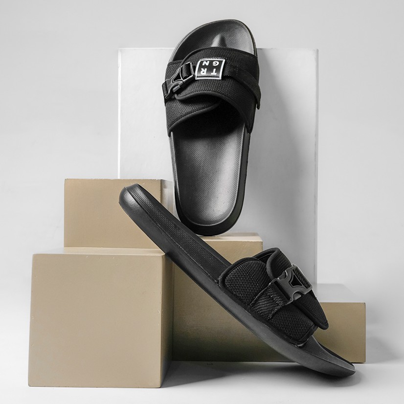 Sandal Slop Hitam EVA Ori Ringan Strap Santai Simpel Pria Laki Sendal |BOLT BLACK| FORIND x Tragen