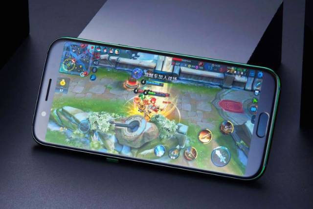 Android Smartphone Gaming (Ram 6/64 GB) merek Xiaomi + stik Game