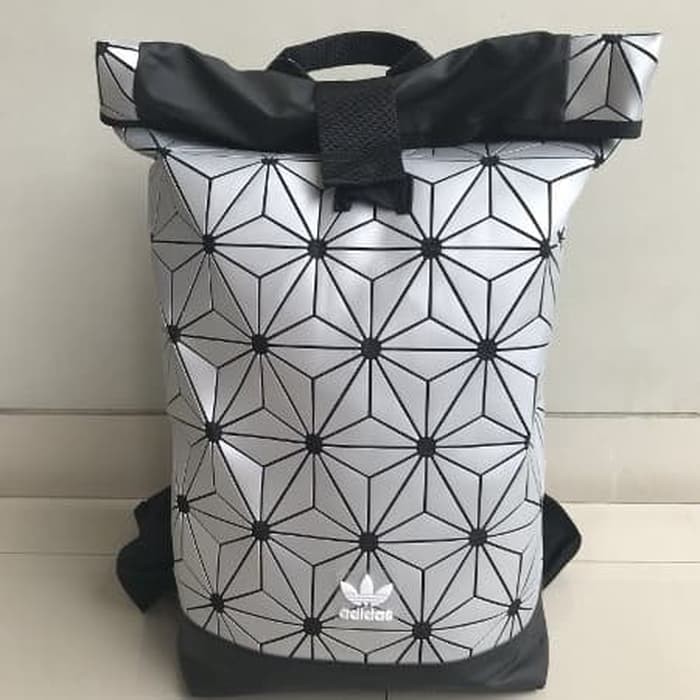 tas adidas issey miyake