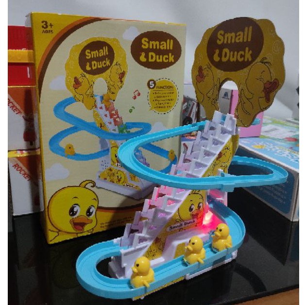 Mainan Kereta Track Tangga Thomas Doraemon Penguin Dan Baby Duck lucu