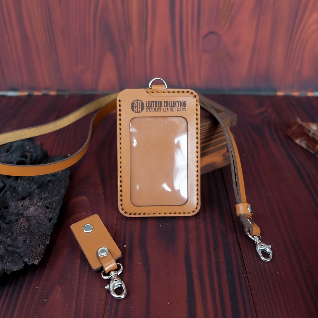 

ID CARD HOLDER KULIT / NAME TAG KULIT MODEL 3 LAPIS