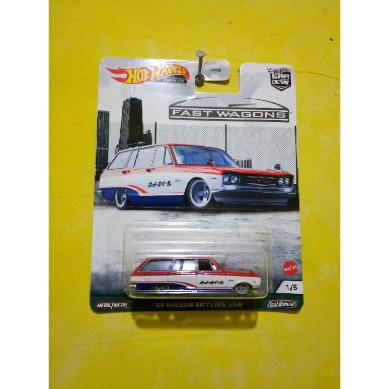 Hot Wheels Premium Fast Wagons 69 Nissan Skyline Van (error bawaan pabrik)