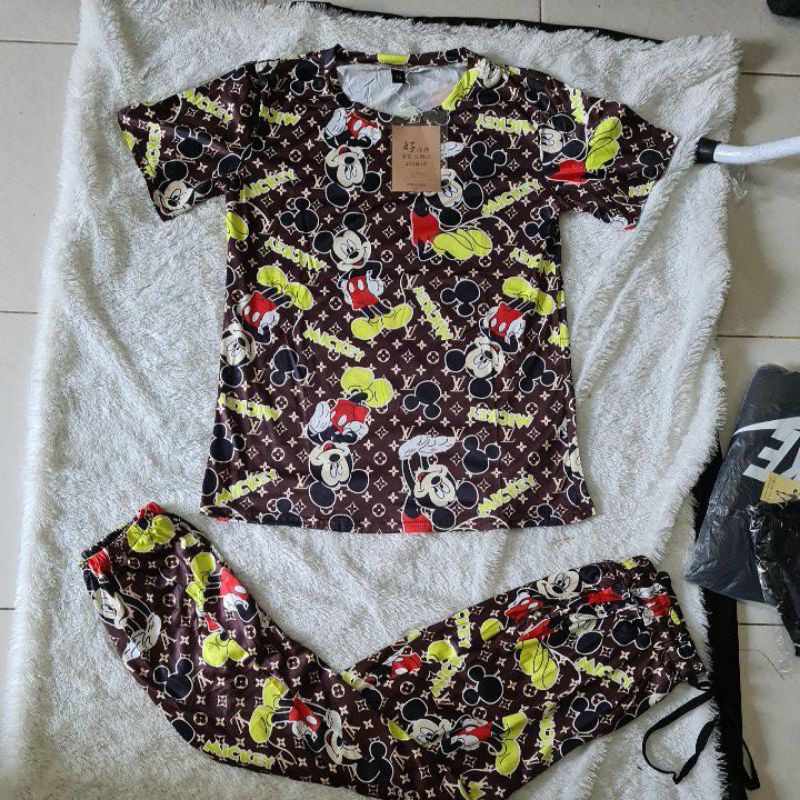 Setelan wanita import bahan spandek premium mickey LV