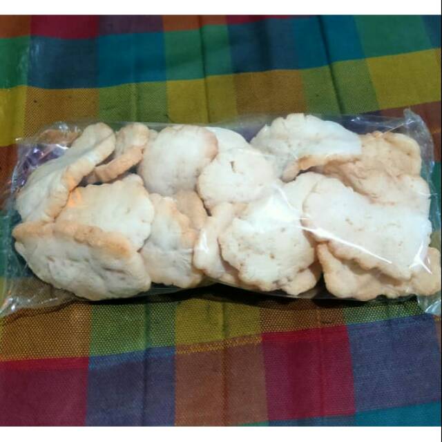 

KERUPUK IKAN TAYAMUM