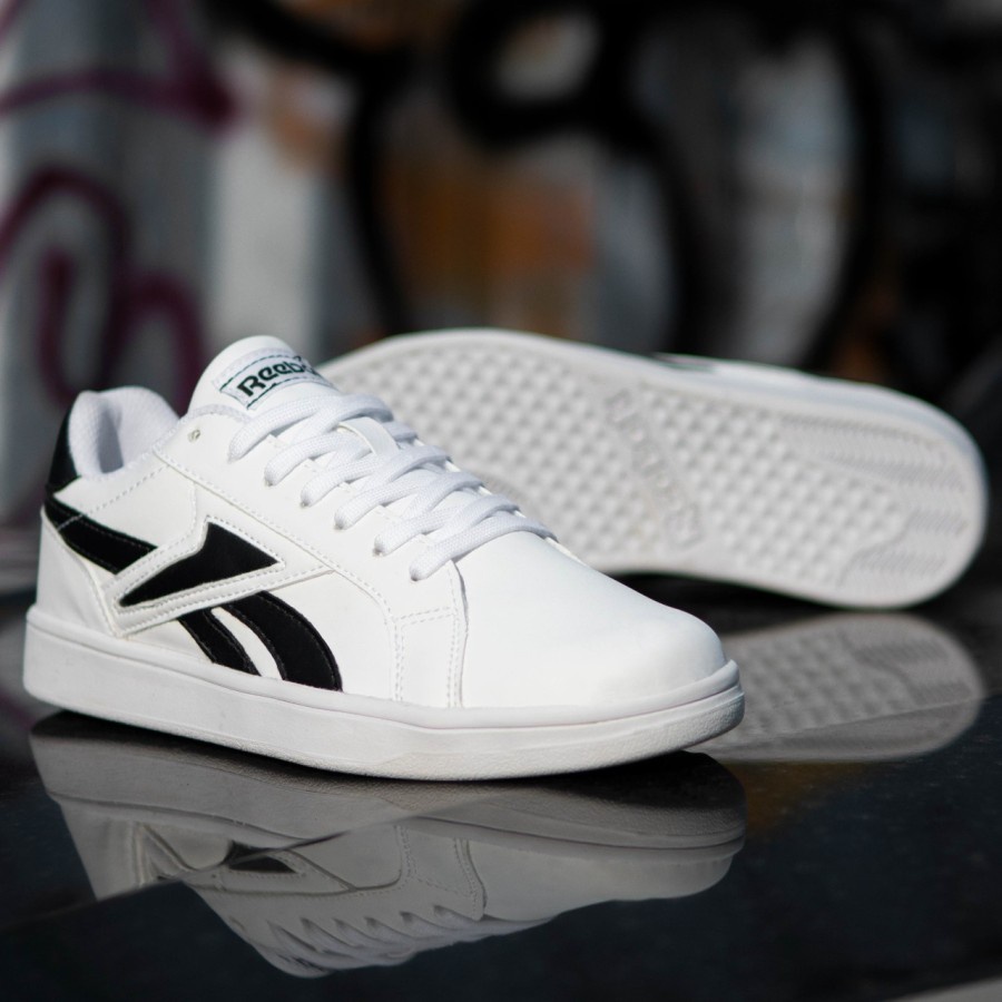 REEBOK ROYAL COMPLETE 2 WHITE BLACK ORIGINAL - 40