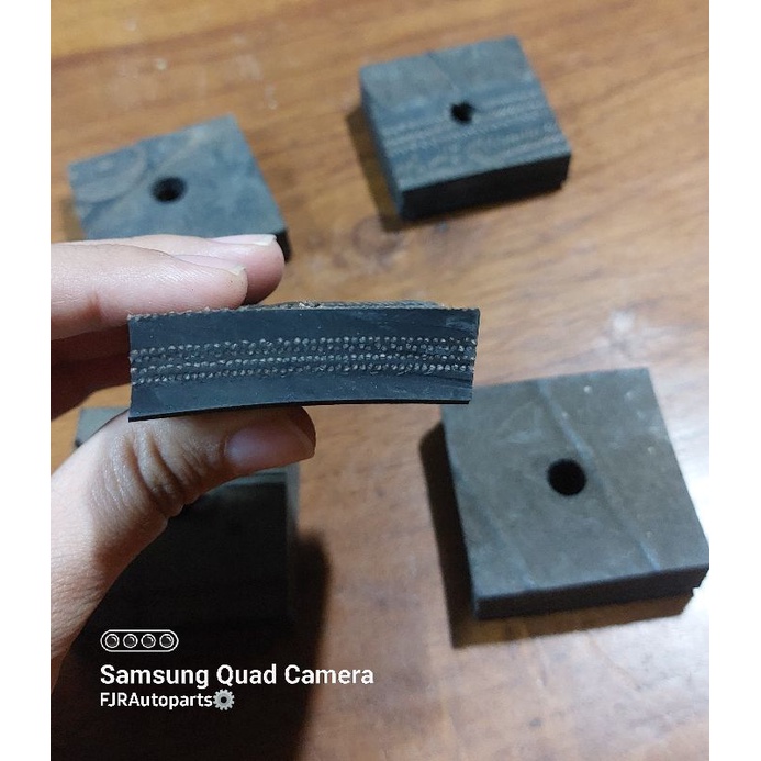 (Dapat 15 Pcs) Karet Ganjalan Kotak Tipis