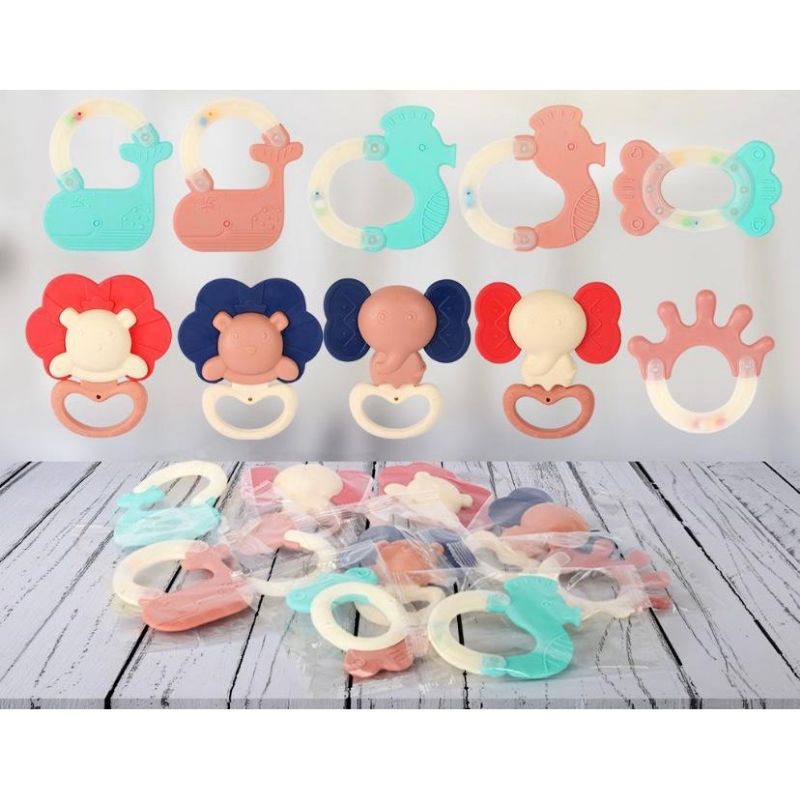 gigitan bayi / baby teether / gelang gigitan bayi