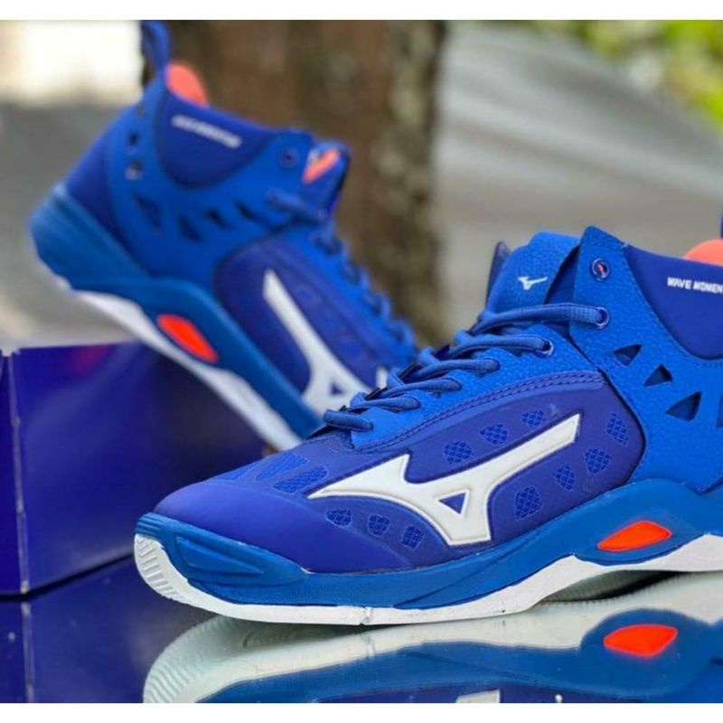 SEPATU VOLI PRIA MIZUNO WAVE MOMENTUM BIRU PUTIH SEPATU VOLLY