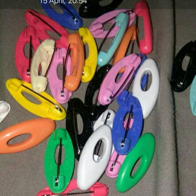 PIN/PENITI UNTUK BAYI/HIJAB ASLI BUATAN JEPANG
