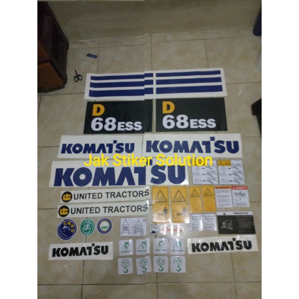 Stiker Dozer Komatsu D68ESS Sticker Alat Berat