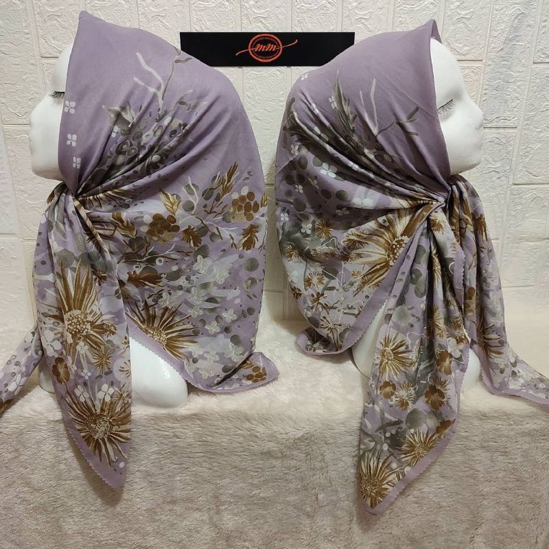 Hijab/Kerudung Segi Empat Voal Motif Bunga Warna Cokelat Ungu