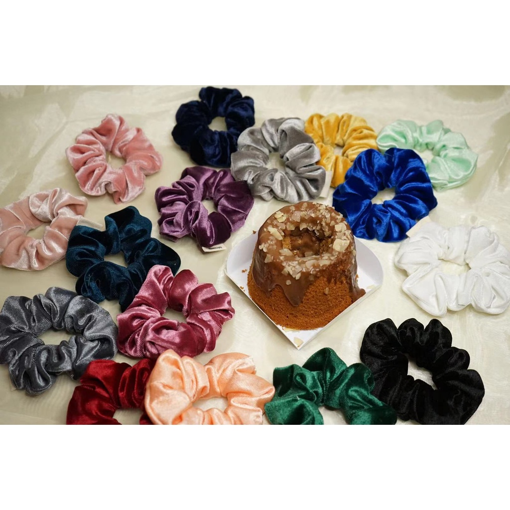 MIMOSA - Velvet Scrunchies