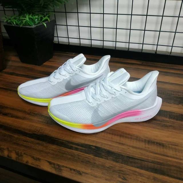 nike zoom pegasus 35 turbo white