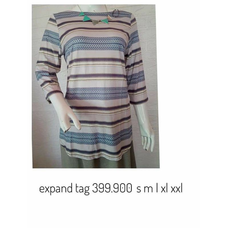 Kaos wanita expand