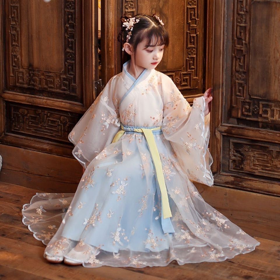 Hanfu girls' ancient Chinese dress spring and summer children's long sleeved ancient Ru skirt super