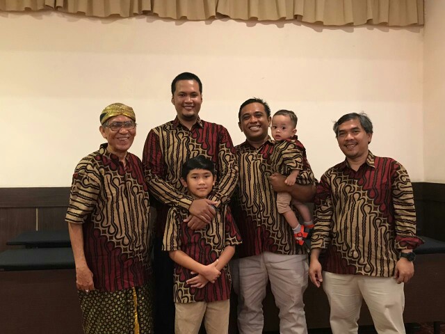 Kemeja Batik Parang Seno Lengan Panjang