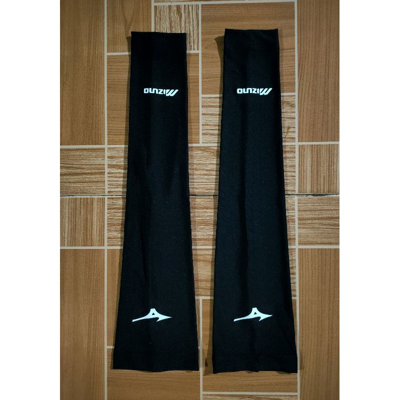 Manset Lengan Tangan Mizuno Olahraga Voli Volly Satu Pasang Elastis Spandek Lycra