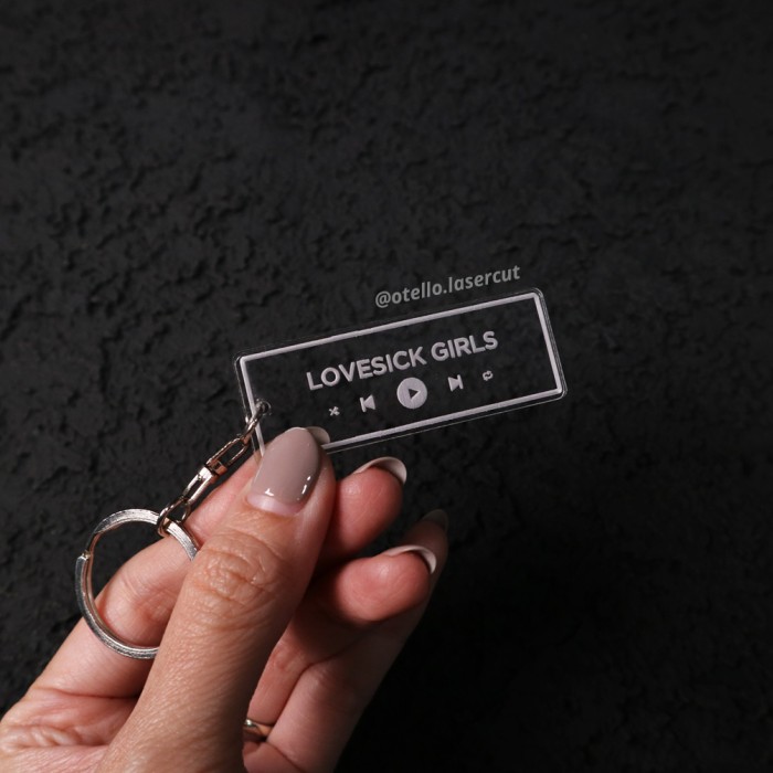 Custom Gantungan Kunci Label Spotify Judul Lagu Keychain Acrylic Song Akrilik Hadiah Custom