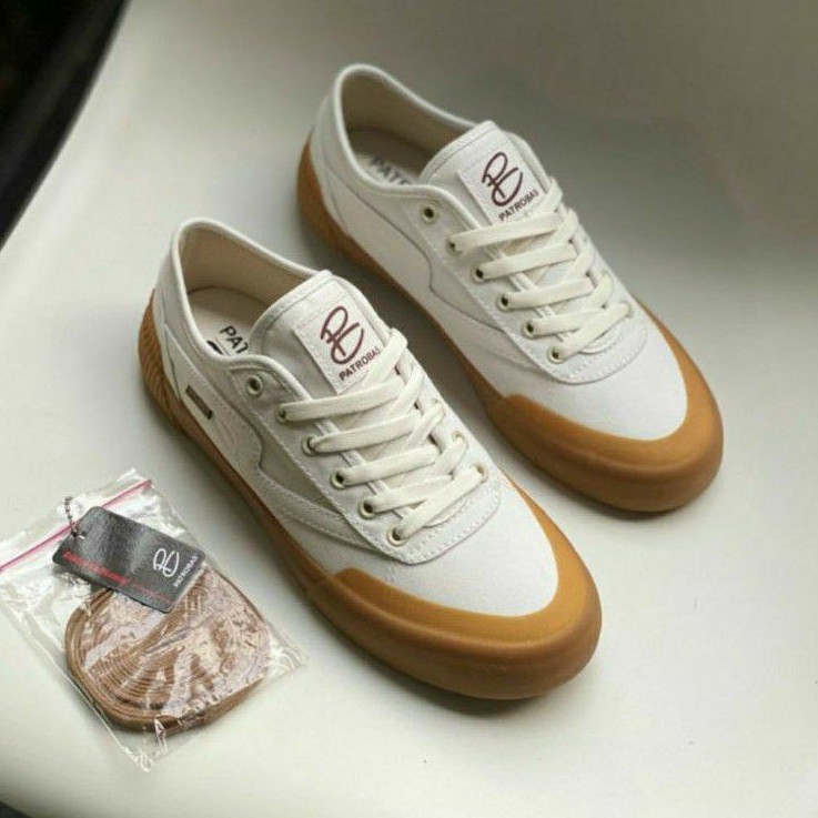 Patrobas Equip White Gum