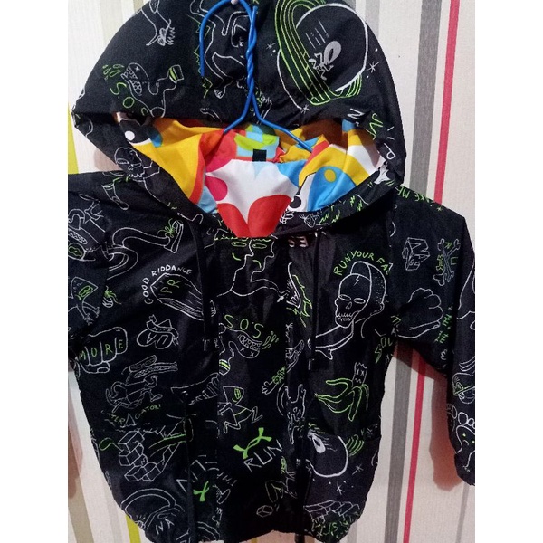 JAKET ANAK KARAKTER PEREMPUAN/JAKET ANAK PEREMPUAN MOTIF/JAKET PARASUT ANAK CEWEK/JAKET WINDBREAKER 