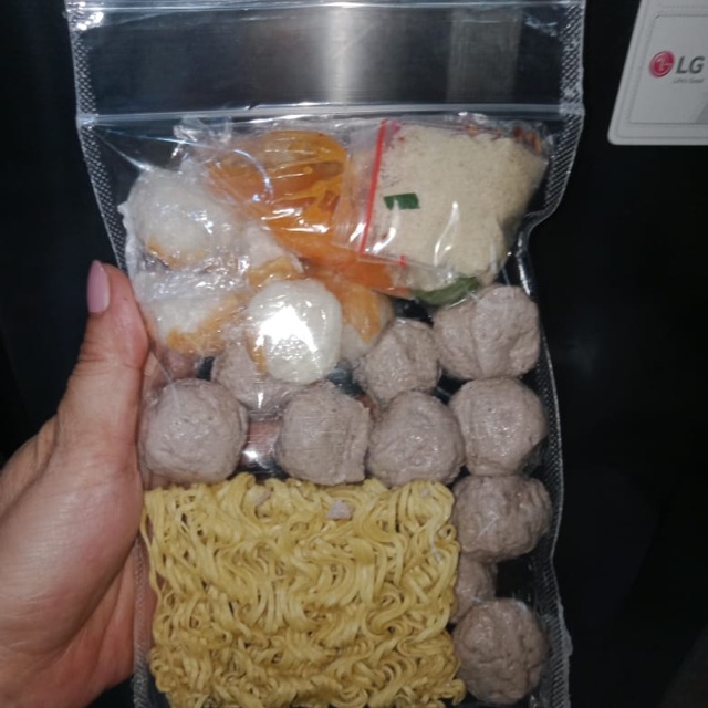 

Baso & cilok instan