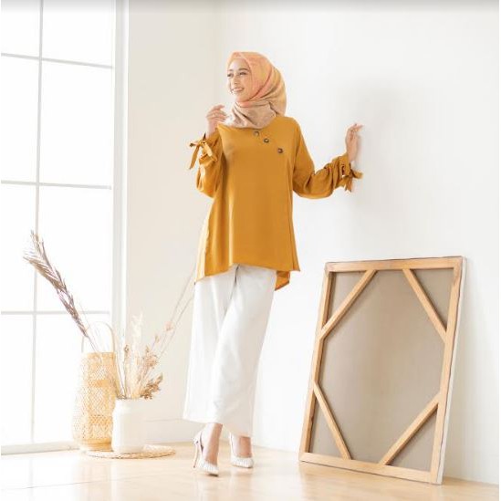 Sivia Blouse