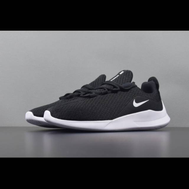 nike viale black