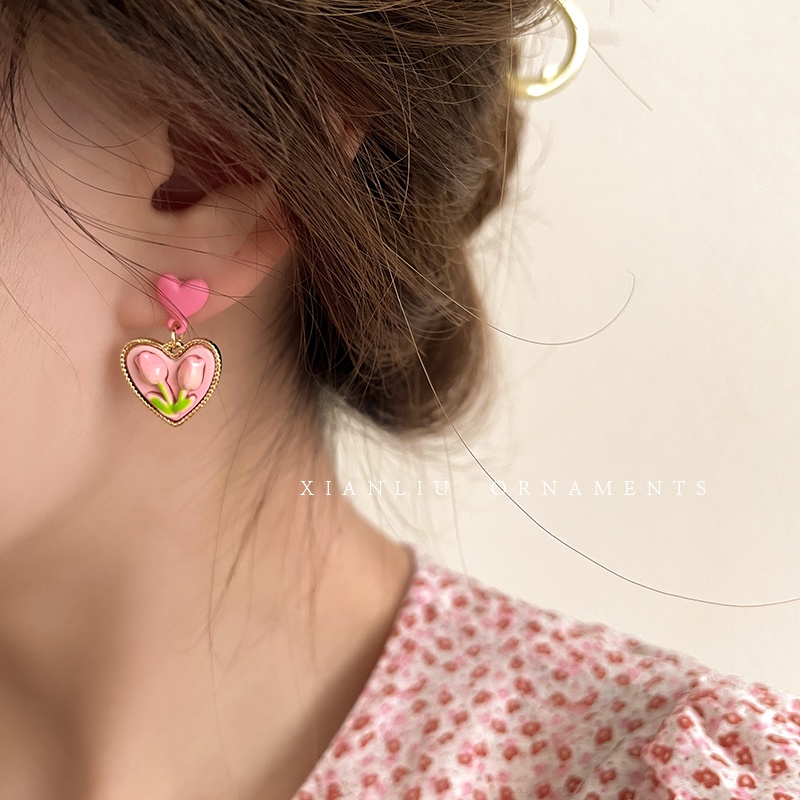 Anting Stud Hias Liontin Hati Pink Tulip Tepi Emas Untuk Wanita