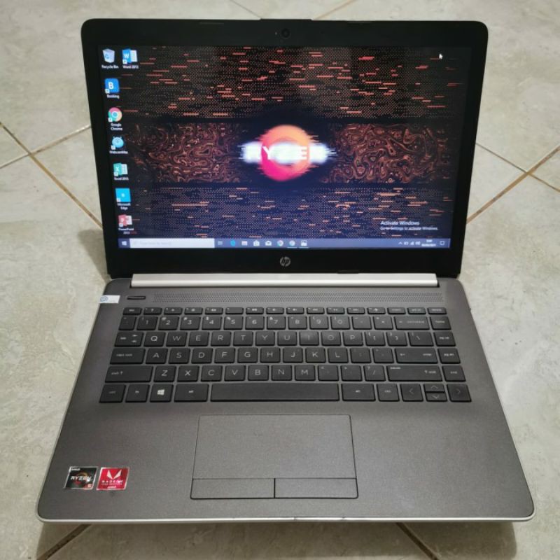 Laptop Hp 14 AMD Ryzen 5 Dua Vga AMD Radeon Vega 8 SSD 128gb hdd 1Tb