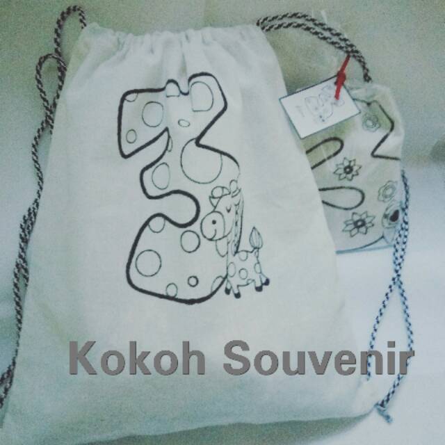 

Souvenir tas anak, Kado anak, Souvenir ulang tahun, Souvenir pesta anak, Totebag, Goodiebag