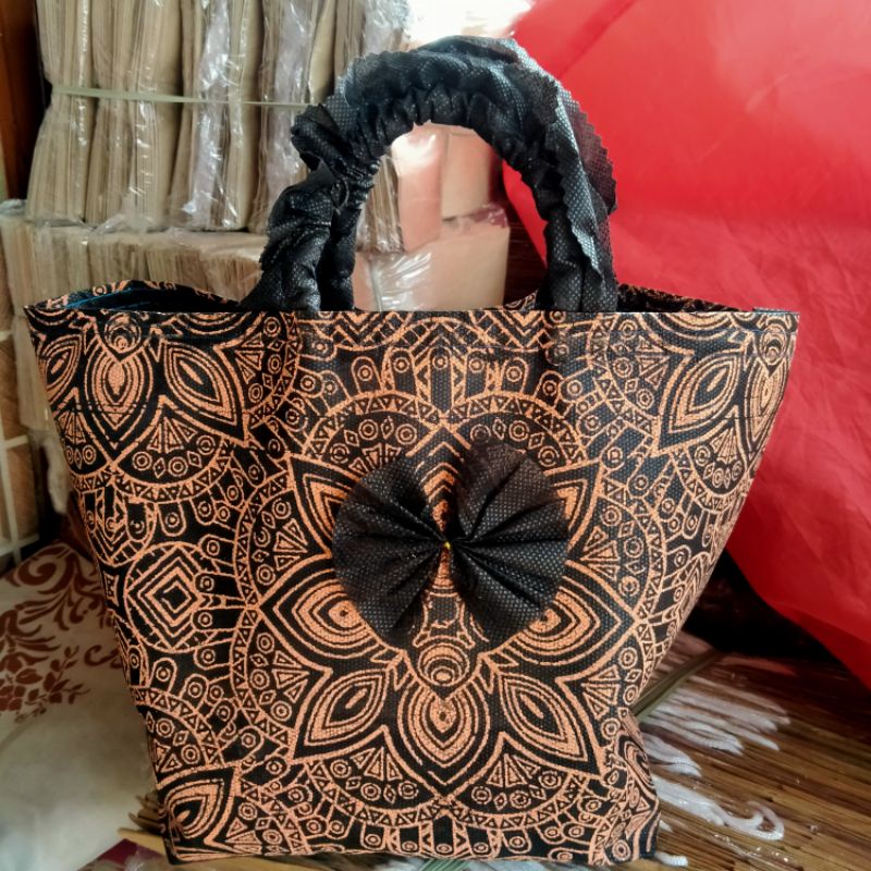 tas hajatan batik mewah  R5 dus kue