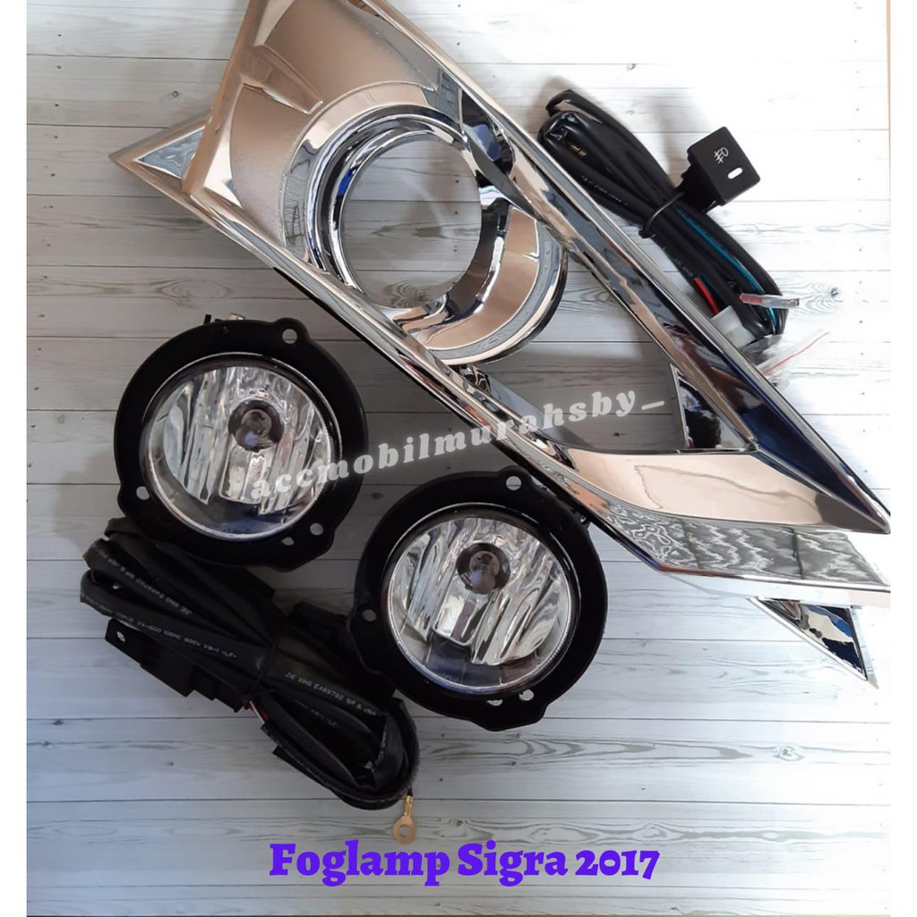 FogLamp Sigra 2017