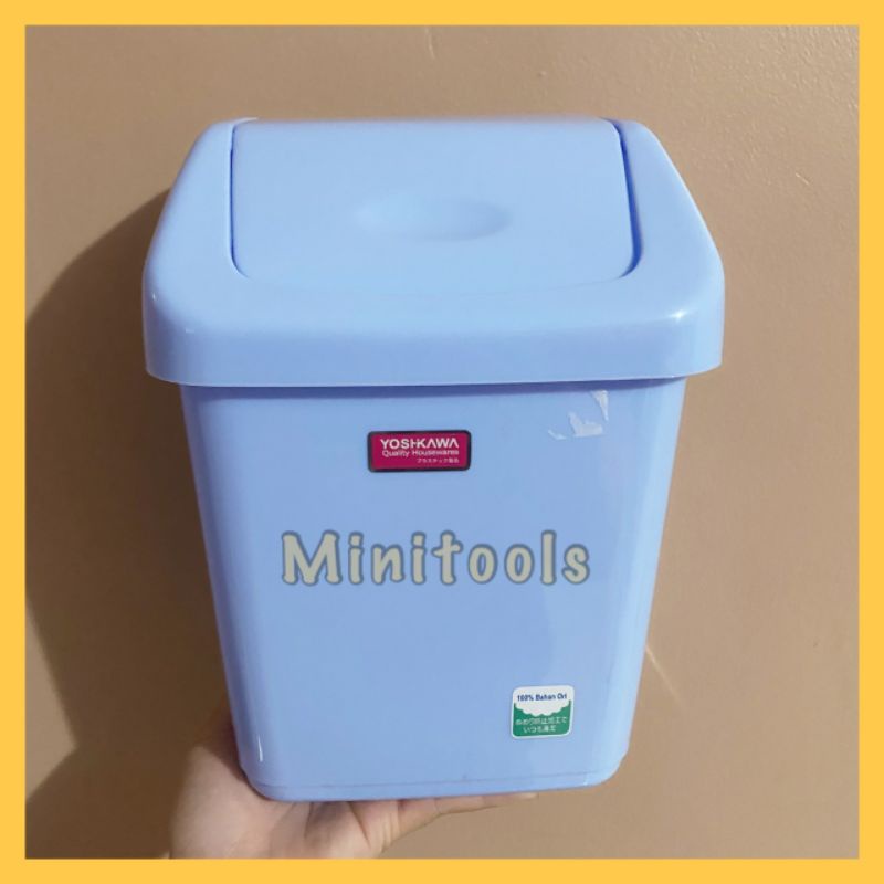 Tempat Sampah Mini dengan Tutup Yoshikawa PI 1012 / Tempat Sampah Mobil