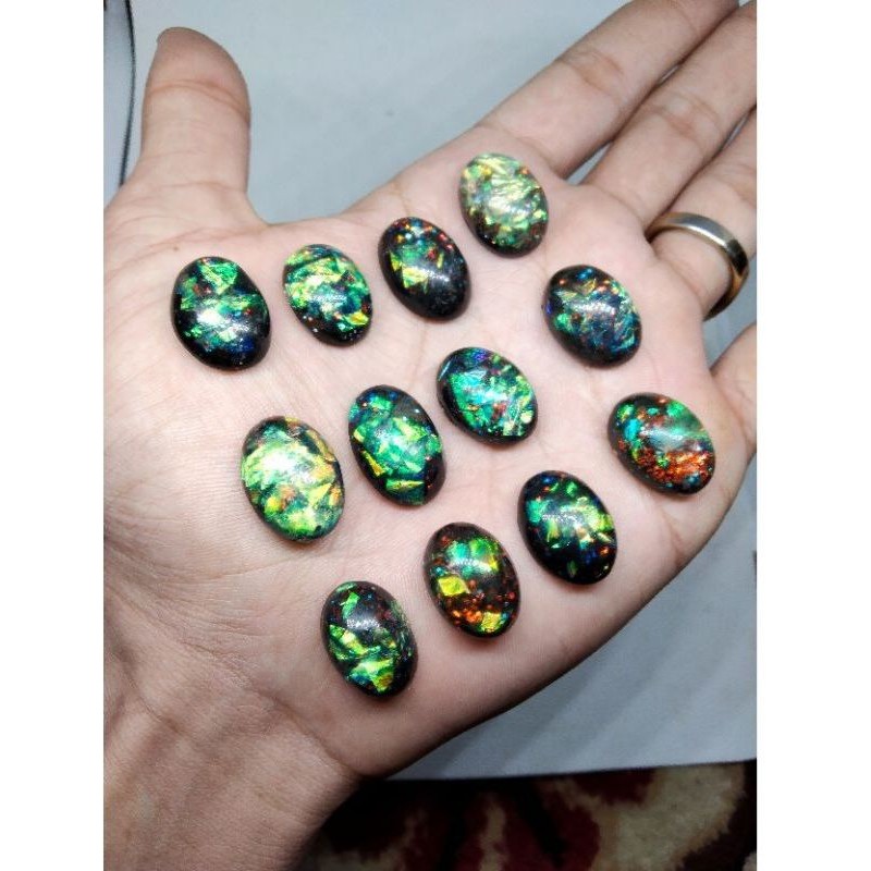 BATU AKIK BLACK OPAL JARONG SIANG MALAM TANPA SENTER, UNIK, ANTIK, JENIS SINTETIS