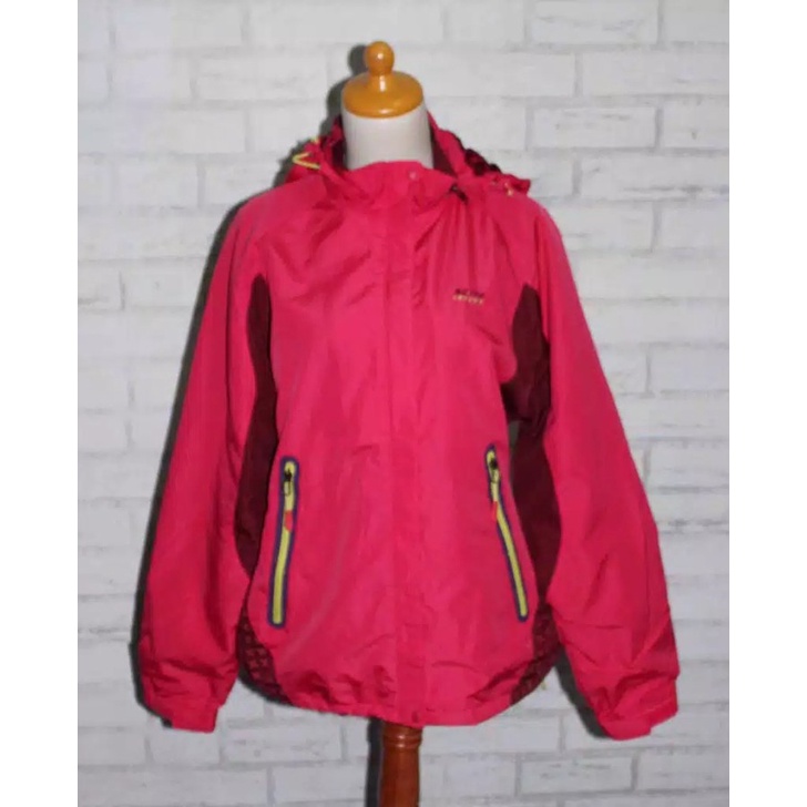 Jaket Activ Ukuran L Preloved