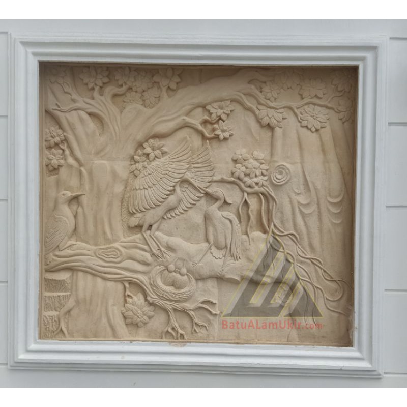 batu ukir dinding