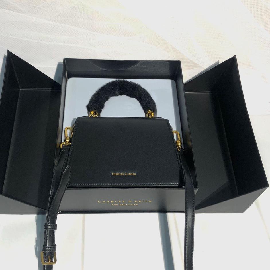 Update Terlaris TAS CK GIFT SET BULU  - CK BAG RIBBON + BOX (PINK & HITAM)