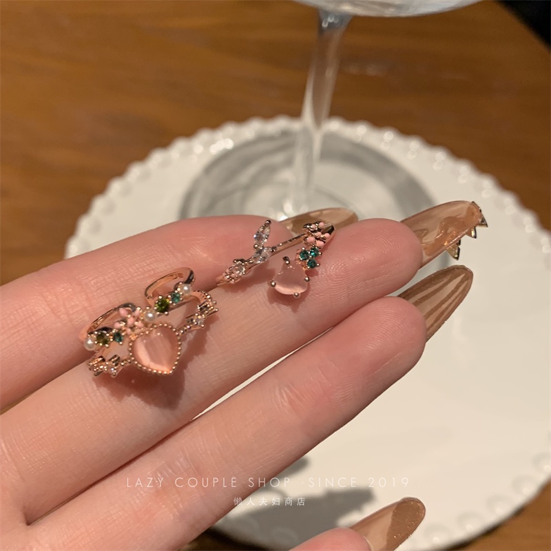 Cincin Model Terbuka Desain Bunga Hati Aksen Mutiara Kristal Bahan Zirkon Warna Pink Untuk Wanita