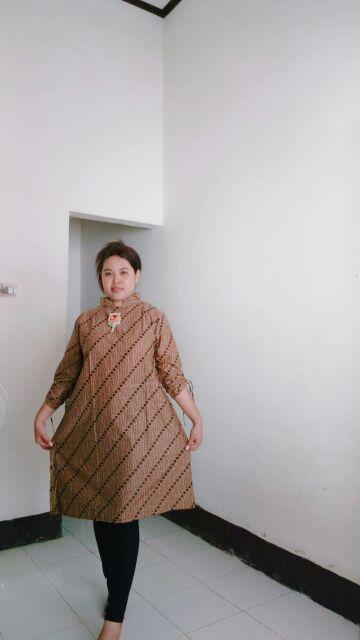 Batik Tunik Sogan Serut Bahan Katun Halus Atasan Wanita Batik Solo Pekalongan