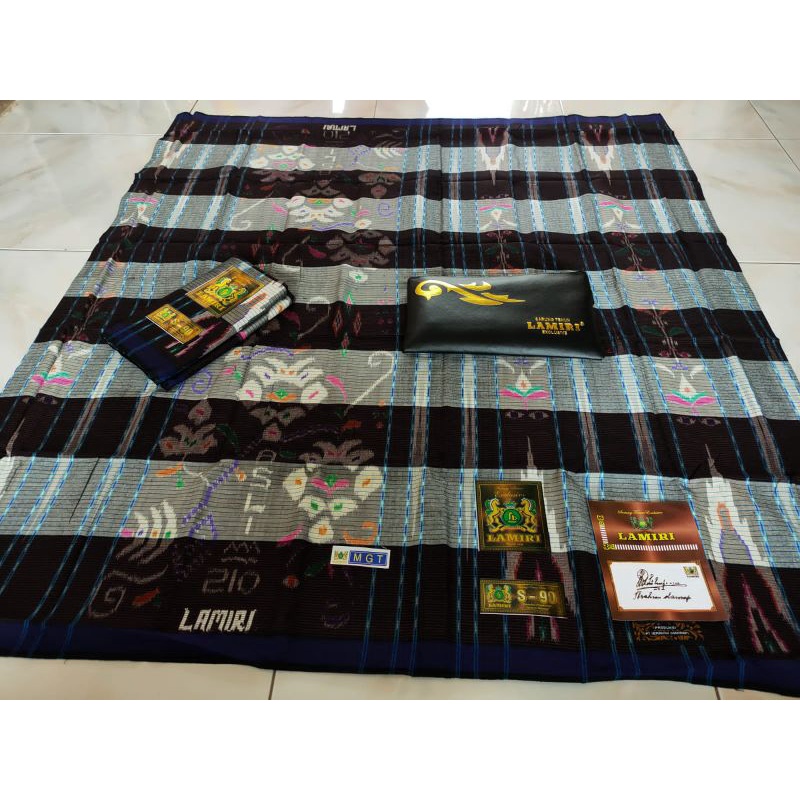 sarung sutra lamiri mgt kotak