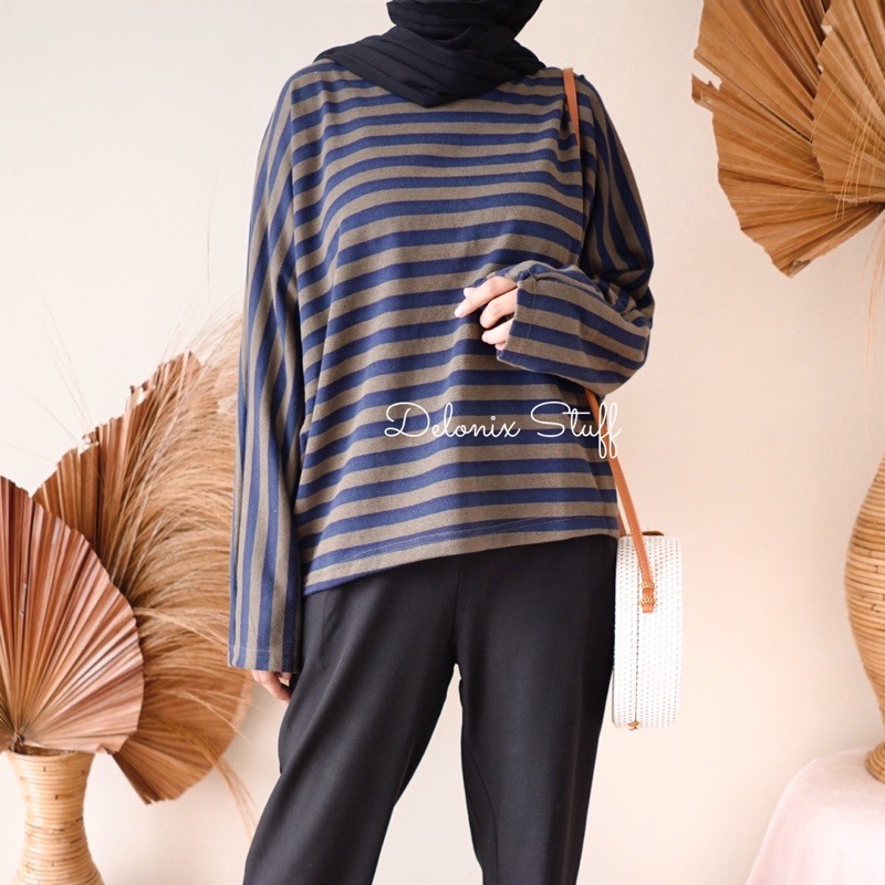 Stripe batwing oversize top