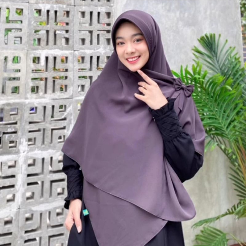 Delisha 130 | Jilbab Semi Instan Segi Empat Hijab Segitiga Syar'i Khimar Polos Include Bros Pita Bahan Wolfis Tebal Jumbo Panjang Premium Original By Syar'ee Fashion Ukuran 130cm x 130cm