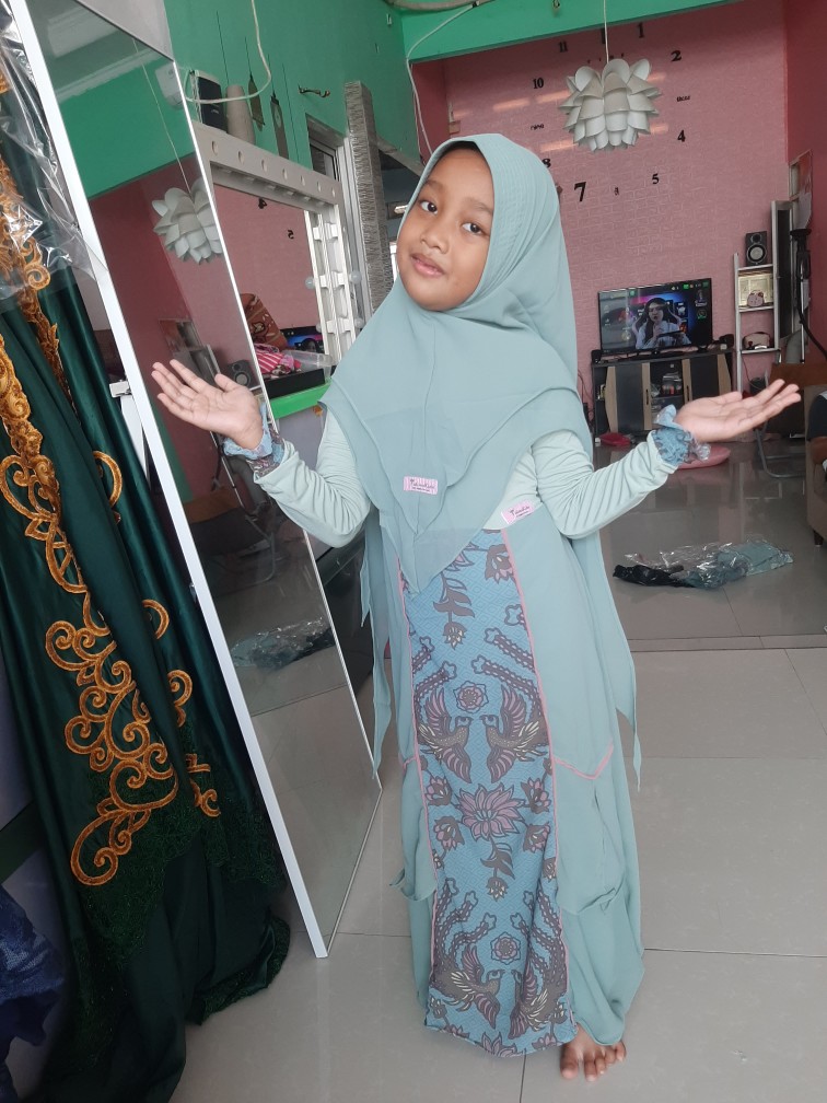 Azkia Batik Family Set By Fatima Syari