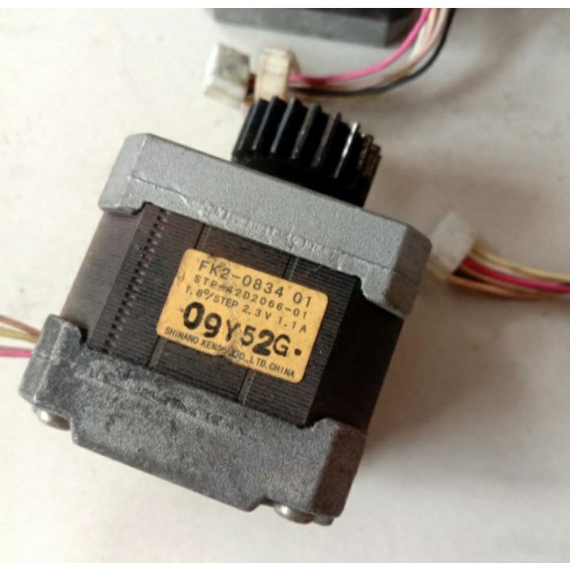 Stepper Motor Nema 17 2.3V 1.1A 6pin